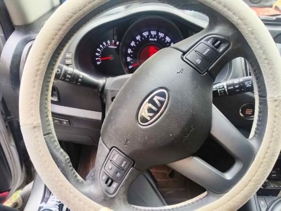 [广州·粤A] 二手起亚智跑2011款 2.4L 自动四驱版Premium