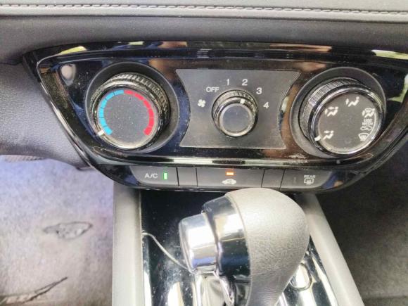 [苏州·苏E] 二手本田缤智2015款 1.5L CVT两驱舒适型