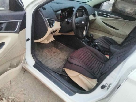 [济南·鲁P] 二手长安逸动2016款 1.6L 手动风尚型