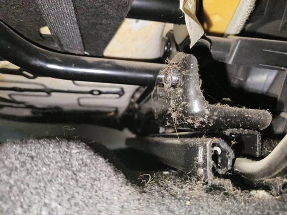 [西安·陕A] 二手雪铁龙爱丽舍2016款 1.6L 手动时尚型