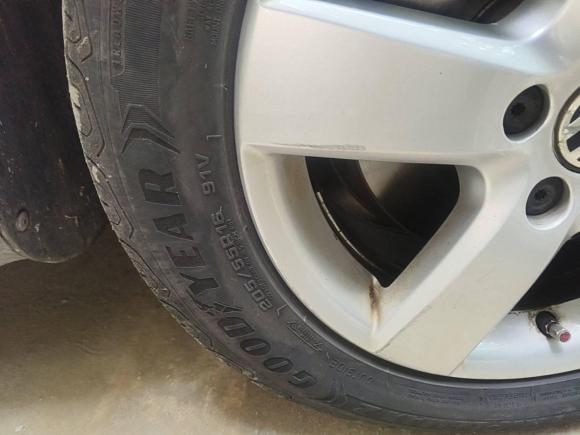 [成都·川A] 二手大众途安2013款 1.4T DSG舒适版5座