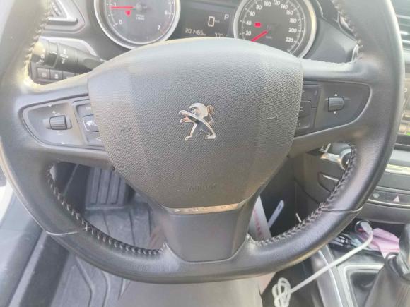 [武汉·鄂A] 二手标致标致4082015款 1.2T 自动豪华版