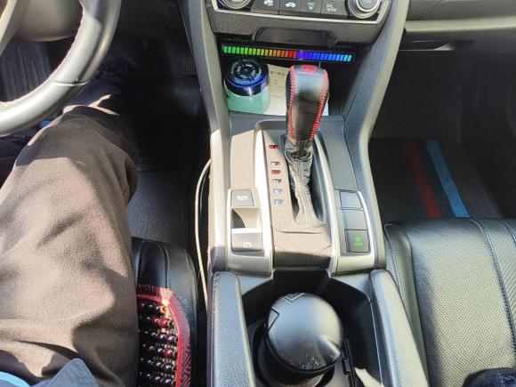 [上海·沪C] 二手本田思域2016款 220TURBO CVT尊贵版