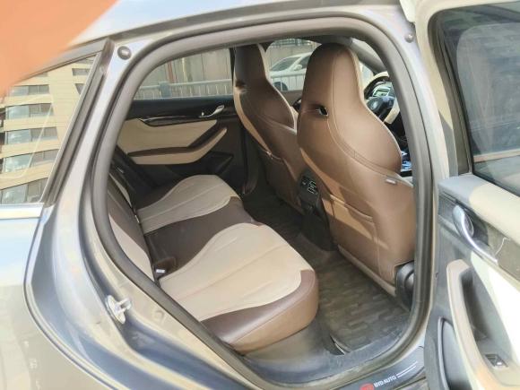 [济南·鲁A] 二手比亚迪秦PLUS2024款 荣耀版 DM-i 55KM领先型