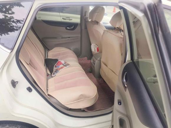[青岛·鲁B] 二手日产骐达TIIDA2011款 1.6L CVT舒适型
