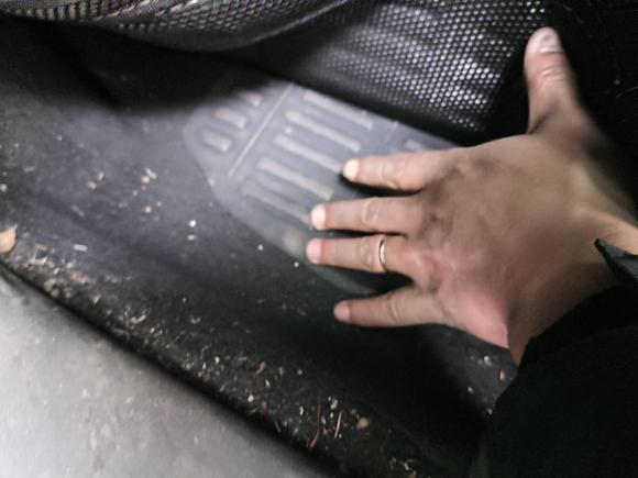 [苏州·苏E] 二手路虎发现神行2016款 2.0T SE