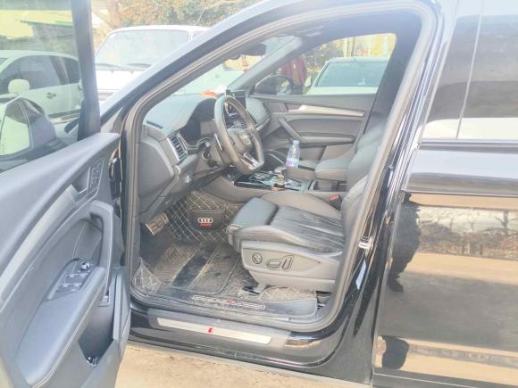 [武汉·鄂W] 二手奥迪奥迪Q5L2022款 45T 豪华动感型