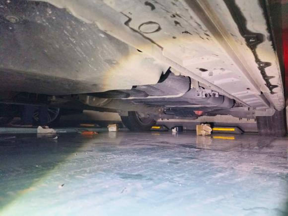 [武汉·鄂W] 二手丰田威尔法2024款 皇冠 双擎 2.5L 至尊版