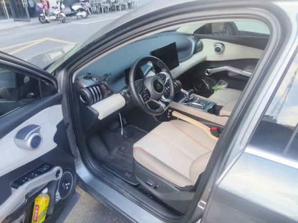 [杭州·浙A] 二手比亚迪元PLUS2024款 荣耀版 510KM 领先型