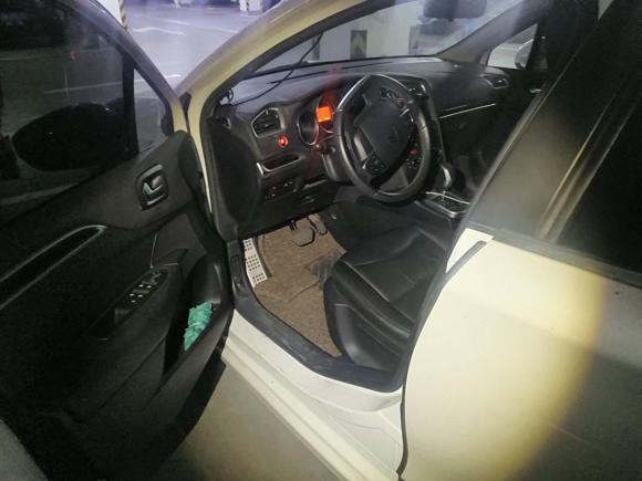 [杭州·浙A] 二手雪铁龙雪铁龙C4L2013款 1.8L 自动劲智版