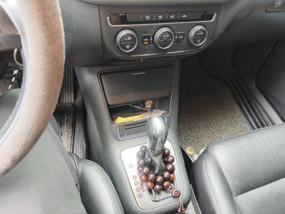 [杭州·浙A] 二手大众途观2013款 1.8TSI 自动两驱舒适版
