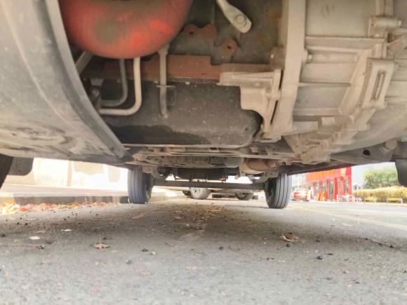 [常州·鲁D] 二手上汽大通MAXUS新途V802019款 2.5T经典款6挡手动傲运通短轴中顶5/6座