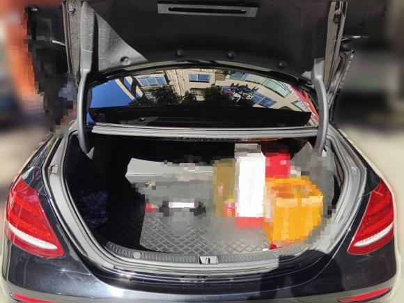 [合肥·皖A] 二手奔驰奔驰E级2019款 E 300 L 运动豪华型