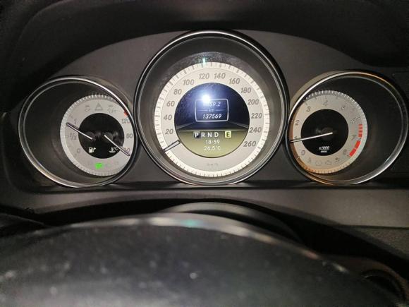 [成都·川A] 二手奔驰奔驰C级2011款 C 200 CGI 时尚型