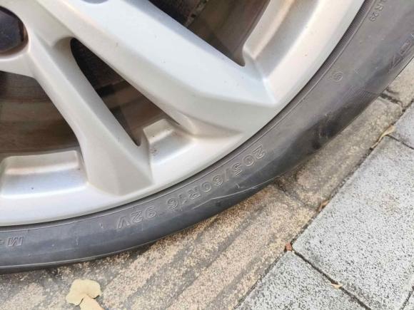 [深圳·渝B] 二手长安逸动2022款 PLUS 1.6L GDI CVT精英型