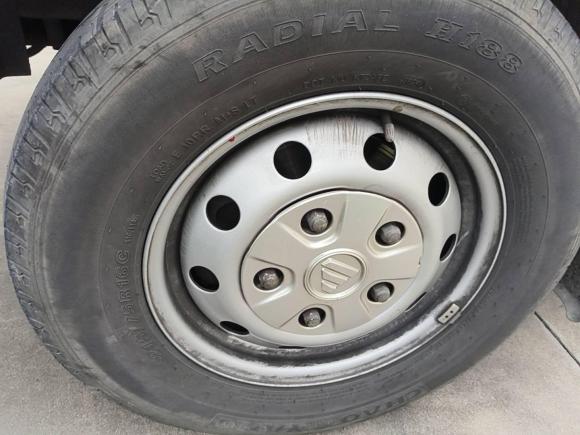 [南通·苏F] 二手福田图雅诺2023款 吉象厢货 2.0T手动 加长轴中顶 后单胎3座