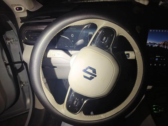 [南京·苏A] 二手零跑汽车零跑C112021款 尊享版