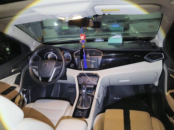 [成都·川A] 二手名爵锐腾2015款 1.5TGI TST豪华版