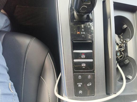 [苏州·苏E] 二手荣威荣威RX5 MAX2022款 2.0T 自动有为尊荣版