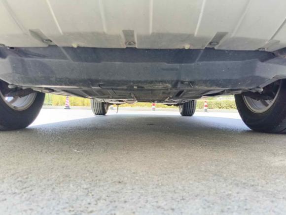 [济南·鲁A] 二手哈弗哈弗H62018款 红标 运动版 1.5T 自动两驱精英型