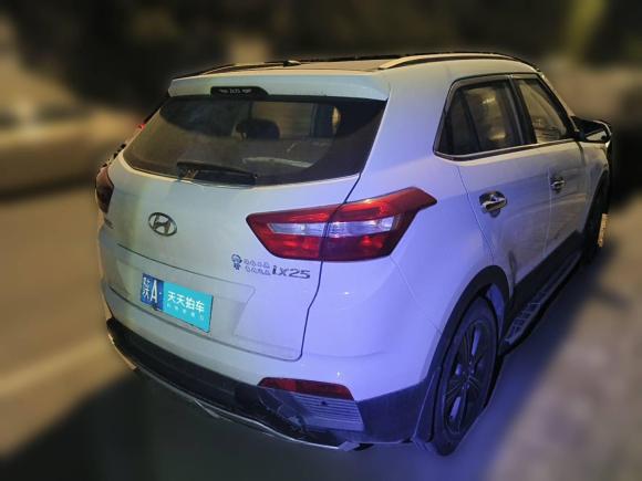 [西安·陕A] 二手现代北京现代ix252015款 1.6L 自动两驱智能型GLS