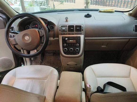 [上海·沪B] 二手别克别克GL82014款 2.4L 经典版