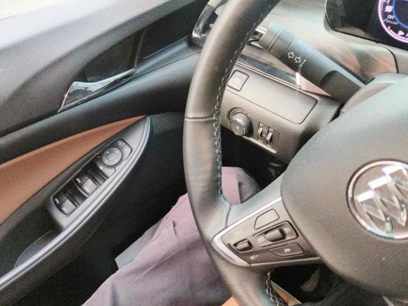 [杭州·浙A] 二手别克别克GL62021款 323T 轻混动互联豪华型