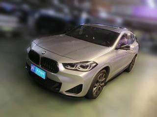 宝马宝马X22022款 xDrive25i 曜夜版「上海二手车」「天天拍车」