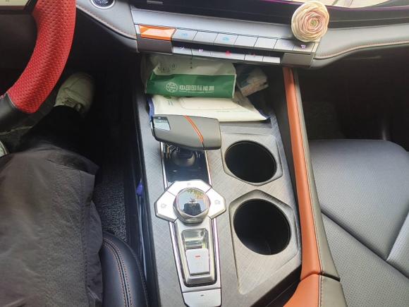 [合肥·皖K] 二手长安长安UNI-V2022款 1.5T 尊贵型