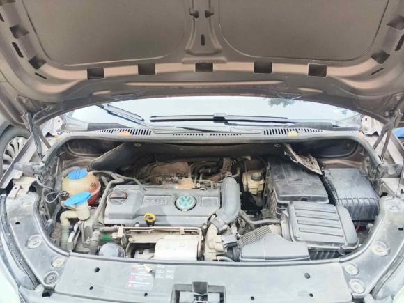 [苏州·苏U] 二手大众途安2013款 1.4T DSG舒适版5座