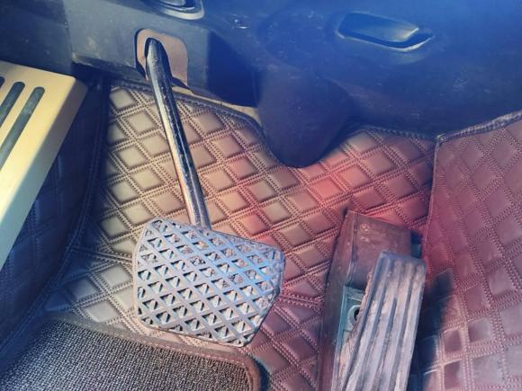 [青岛·鲁U] 二手宝马宝马7系2005款 740Li