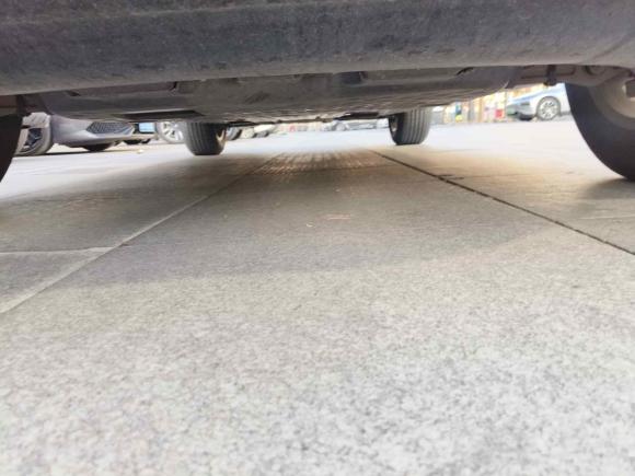 [南京·苏A] 二手奔驰奔驰GLC2020款 GLC 260 L 4MATIC 豪华型