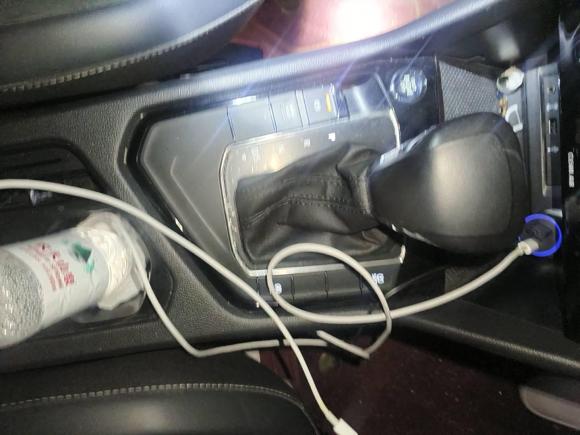 [上海·渝A] 二手大众途观L2018款 330TSI 自动两驱豪华版