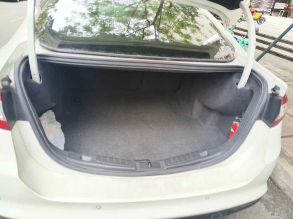 [成都·川A] 二手福特蒙迪欧2013款 2.0L GTDi240豪华运动型