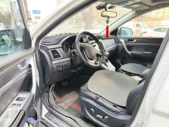 [西安·陕U] 二手哈弗哈弗H62015款 运动版 1.5T 自动两驱豪华型