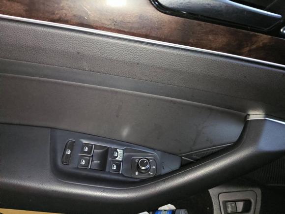 [深圳·粤B] 二手大众迈腾2017款 330TSI DSG 豪华型