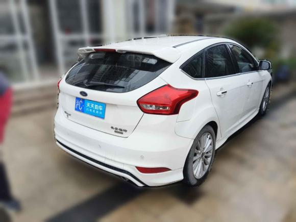 [上海·沪C] 二手福特福克斯2015款 两厢 EcoBoost 180 自动运动型