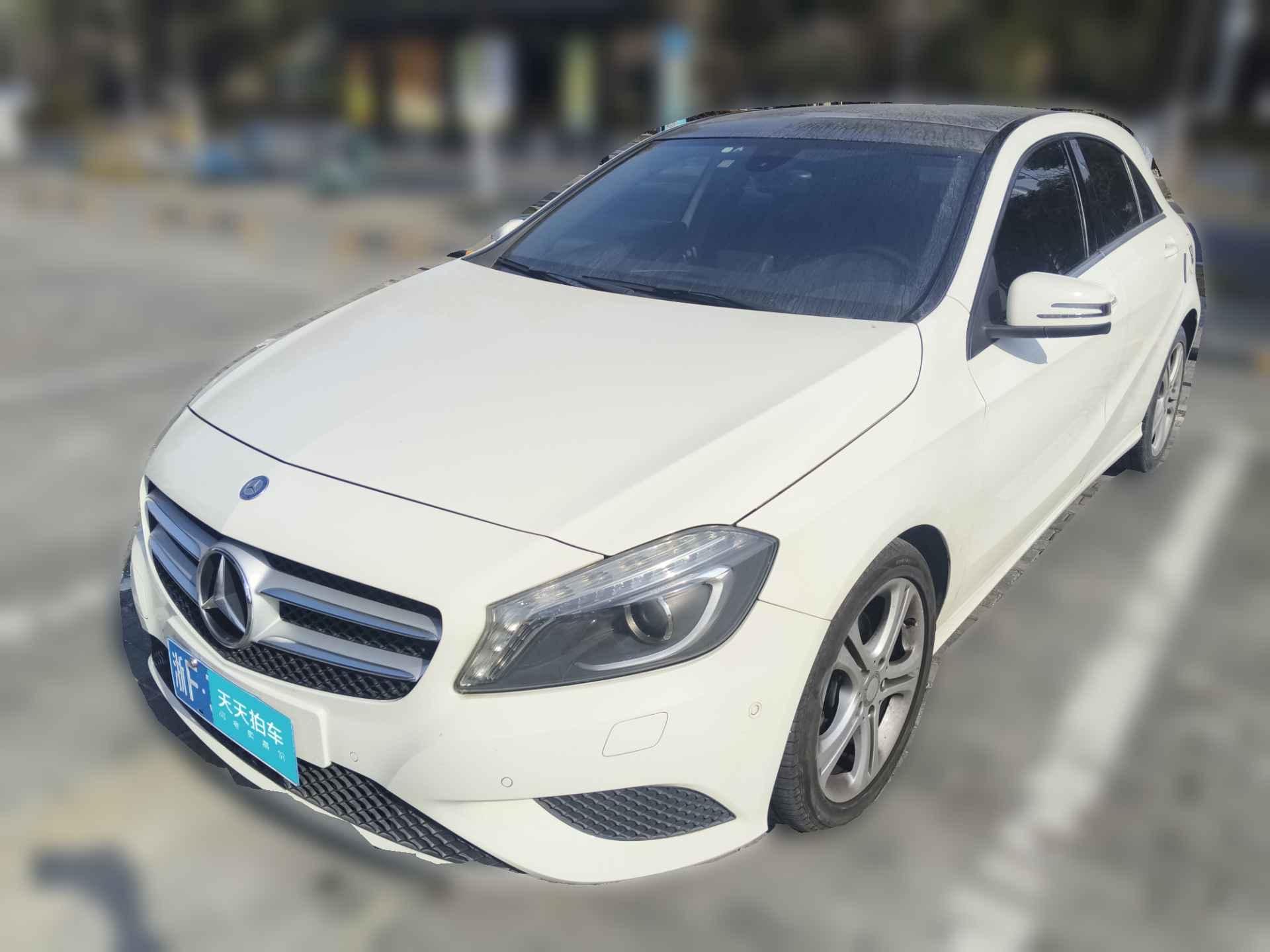 [嘉兴·浙F] 奔驰奔驰A级2013款 A 200 都市型
