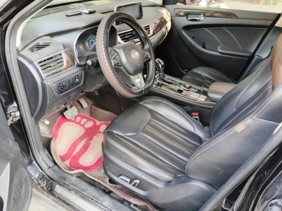 [广州·川E] 二手东风风光风光5802017款 1.5T CVT智尚型