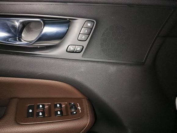 [杭州·浙A] 二手沃尔沃沃尔沃XC602020款 T5 四驱智远豪华版