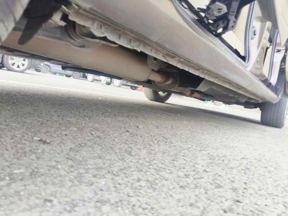 [无锡·苏B] 二手别克别克GL82017款 25S 尊贵型 国V