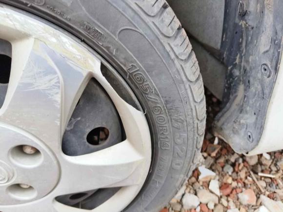 [武汉·鲁R] 二手比亚迪比亚迪F02015款 1.0L AMT 铉酷型