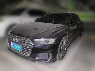 奥迪奥迪A6L2021款 45 TFSI quattro 臻选动感型「南京二手车」「天天拍车」