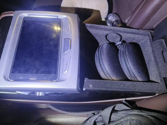 [成都·川H] 二手宝马宝马7系2018款 730Li 尊享型 M运动套装