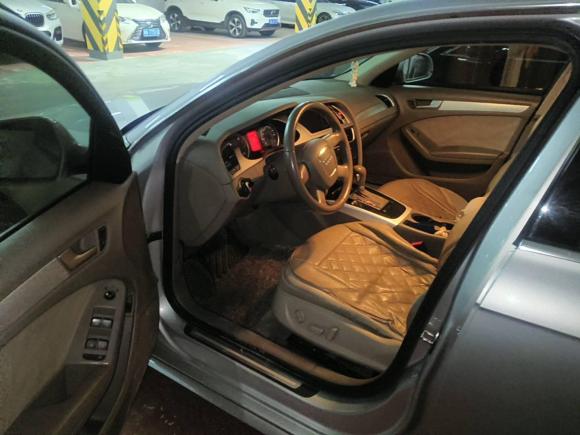 [杭州·浙A] 二手奥迪奥迪A4L2010款 2.0 TFSI 标准型
