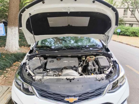 [苏州·苏E] 二手雪佛兰科鲁兹2018款 两厢 320 自动先锋天窗版