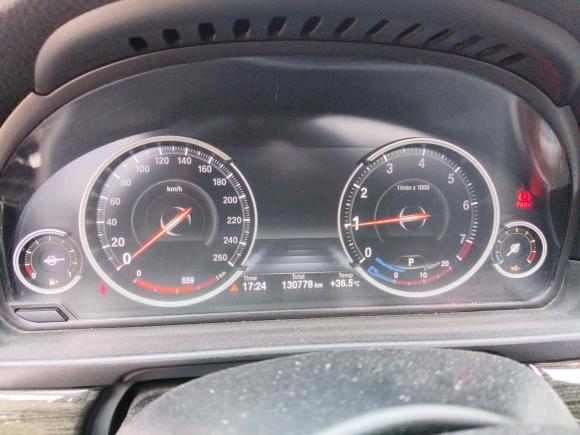 [西安·陕U] 二手宝马宝马5系2017款 525Li 豪华设计套装