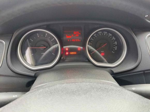 [武汉·鄂A] 二手雪铁龙雪铁龙C3-XR2015款 1.6L 手动时尚型