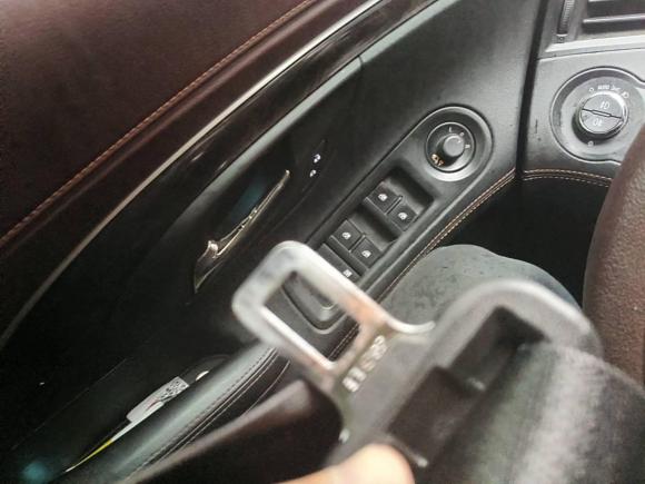 [青岛·鲁B] 二手别克君越2013款 2.4L SIDI精英舒适型