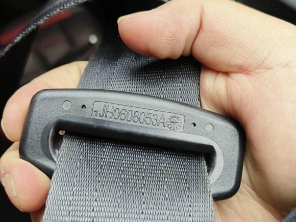 [成都·川R] 二手东南东南DX32018款 1.5T SRG CVT旗舰型